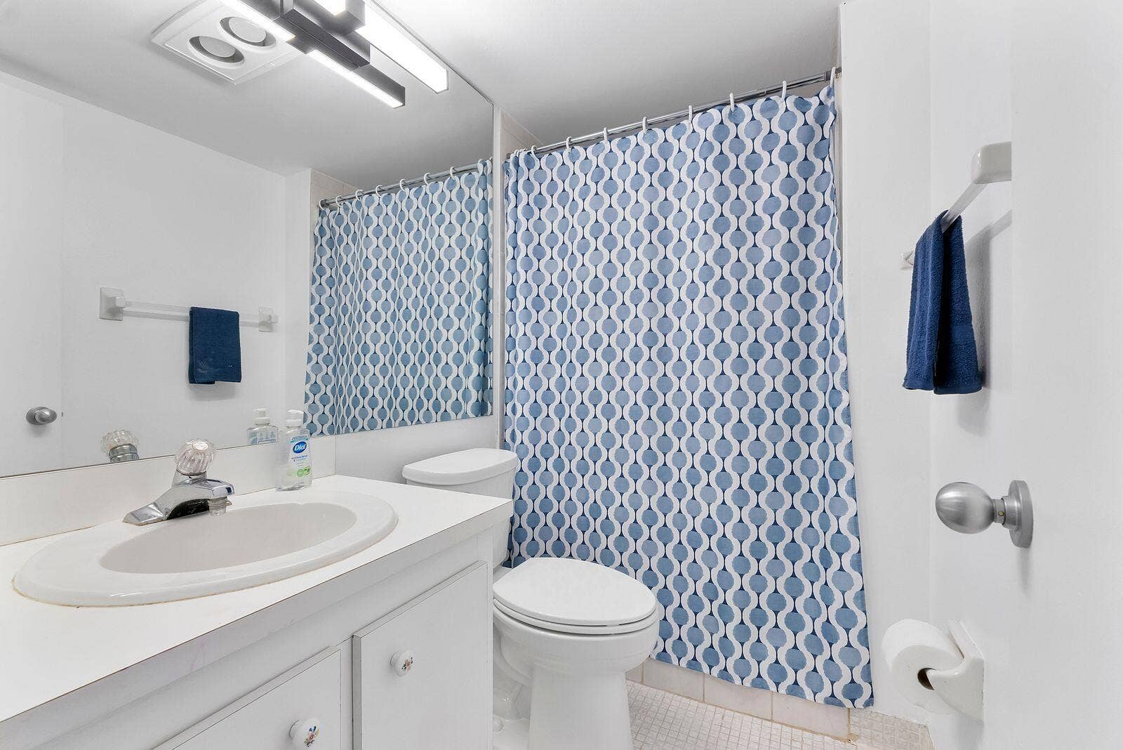 9450 Poinciana Place, #211, Davie, FL 33324 3I5-OzVg
