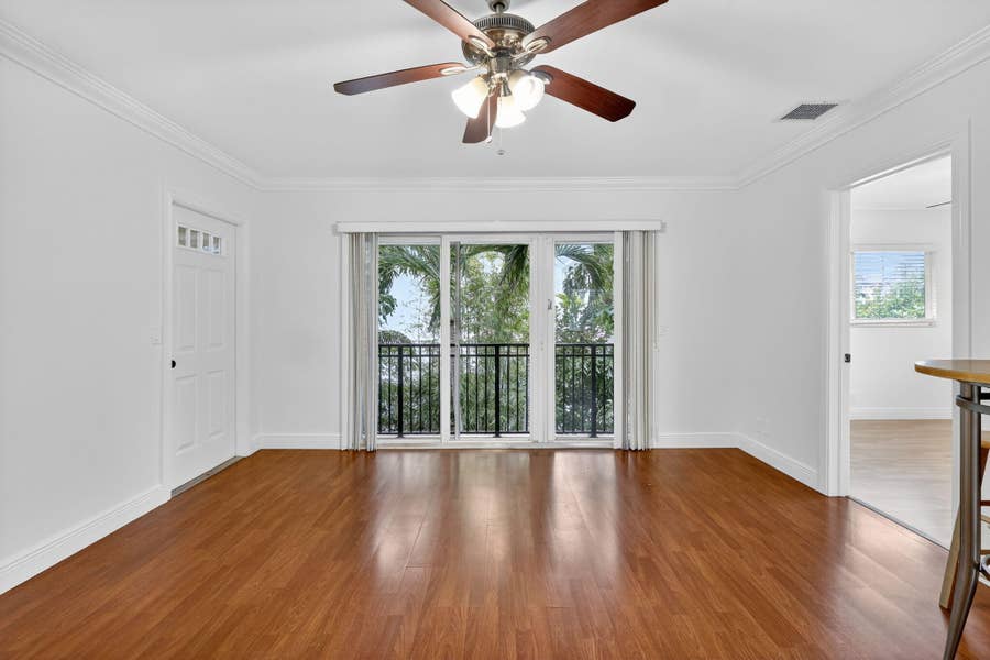 Property photo for 49 SE 7th Avenue, #3, Delray Beach, FL