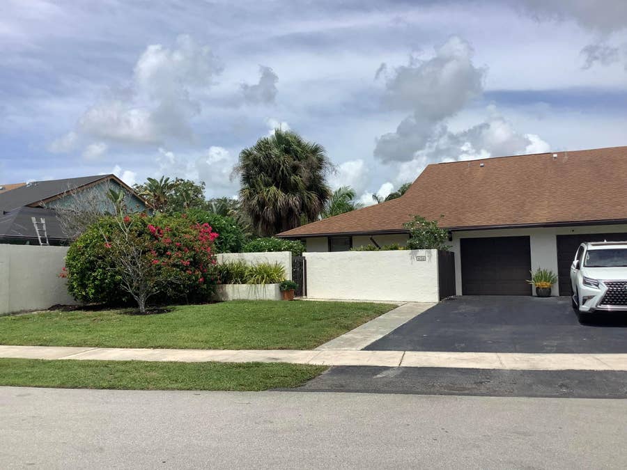 Property photo for 458 SW 29th Avenue, Delray Beach, FL
