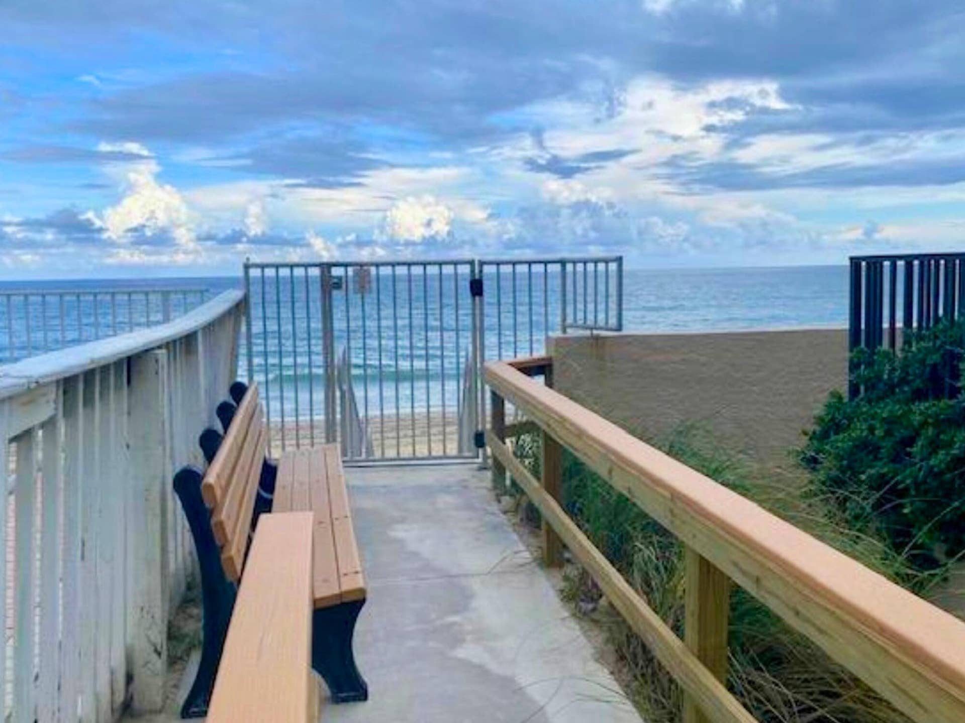 3605 S Ocean Boulevard, #229, South Palm Beach, FL 33480 Private Beach Access