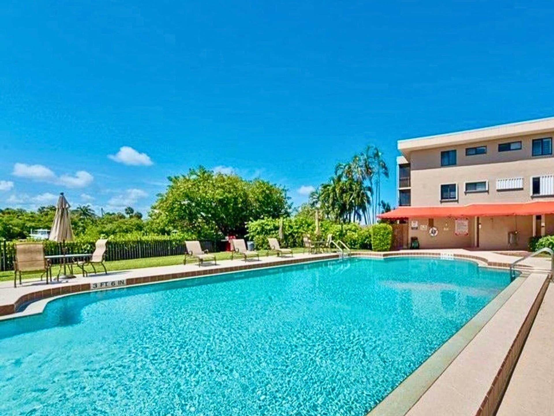3605 S Ocean Boulevard, #229, South Palm Beach, FL 33480 Pool