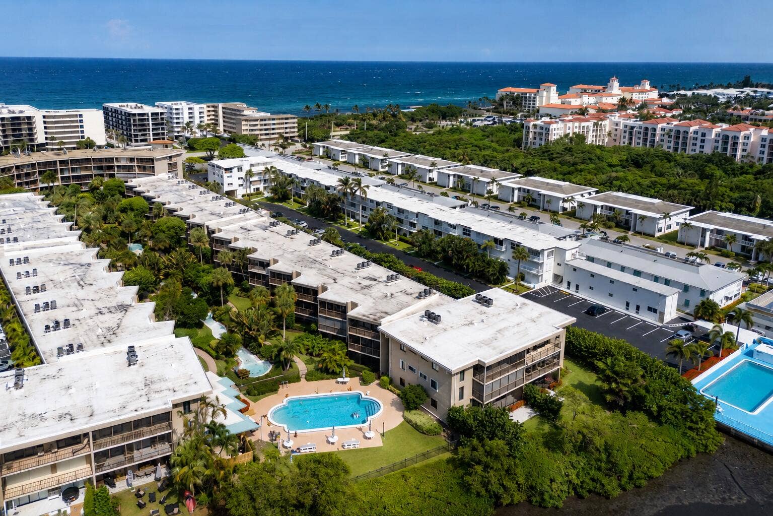 3605 S Ocean Boulevard, #229, South Palm Beach, FL 33480 pool2