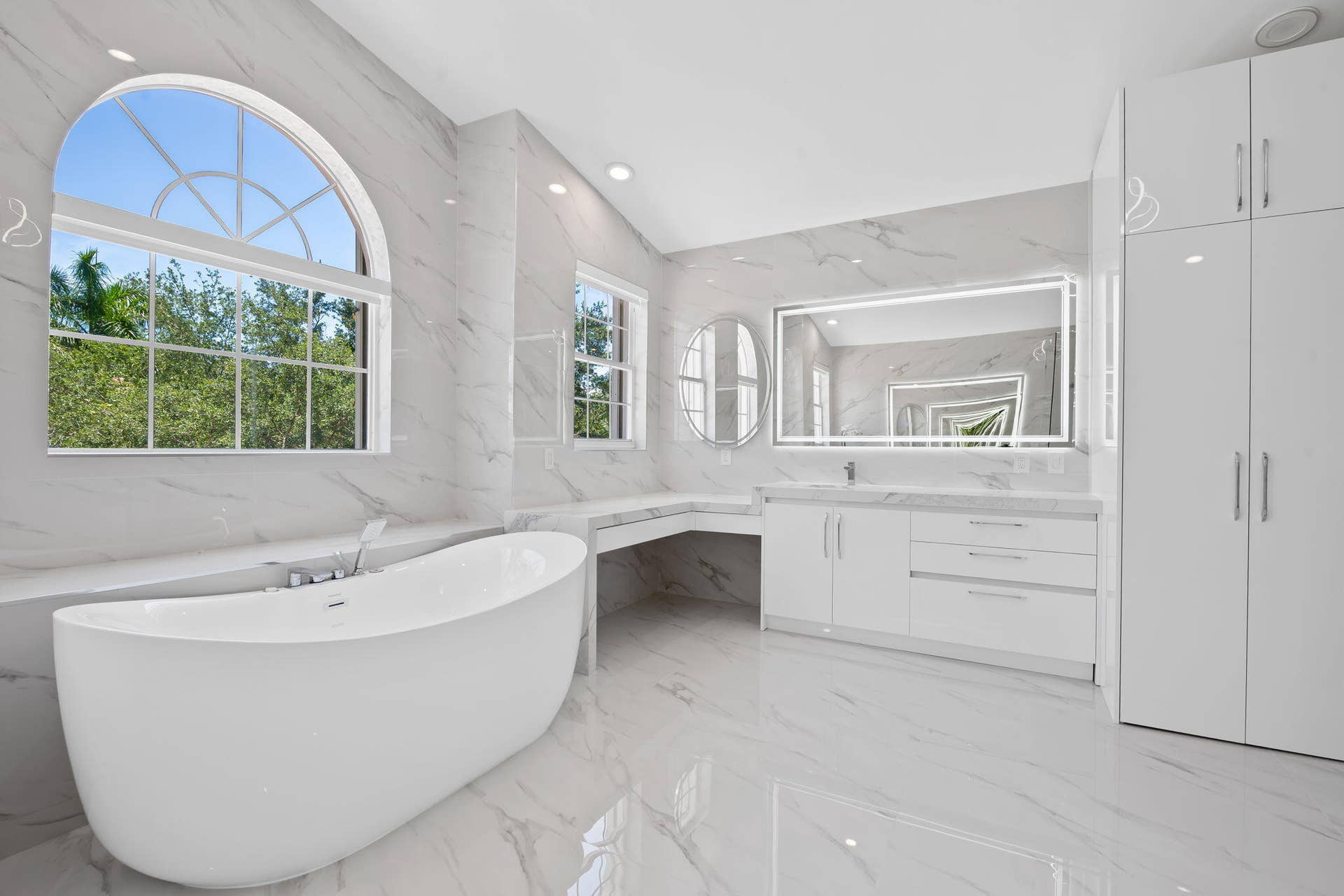 9559 Barletta Winds Point, Delray Beach, FL 33446 Primary Bathroom