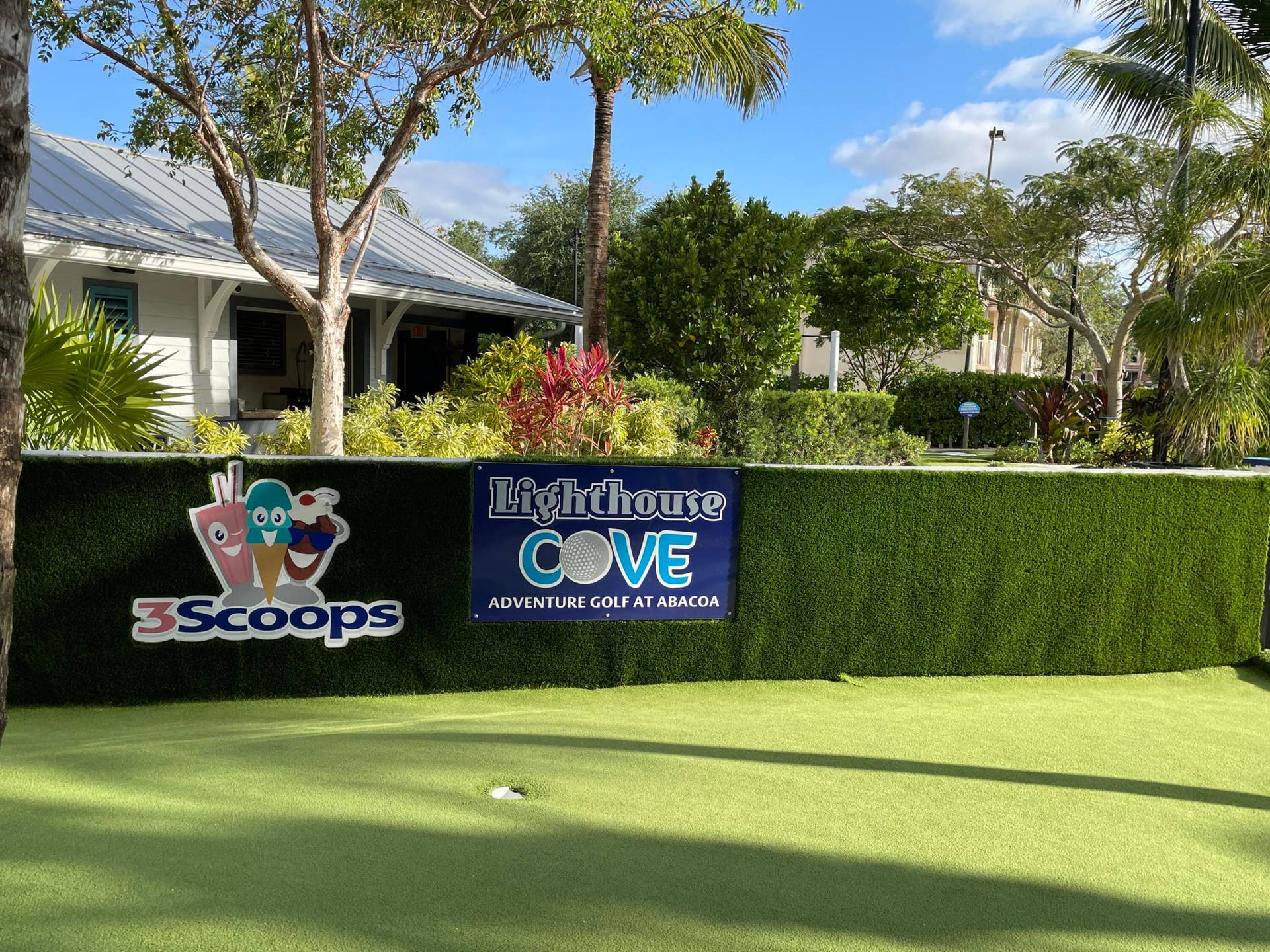 4812 S Central Boulevard, #24, Jupiter, FL 33458 Miniature Golf Next door