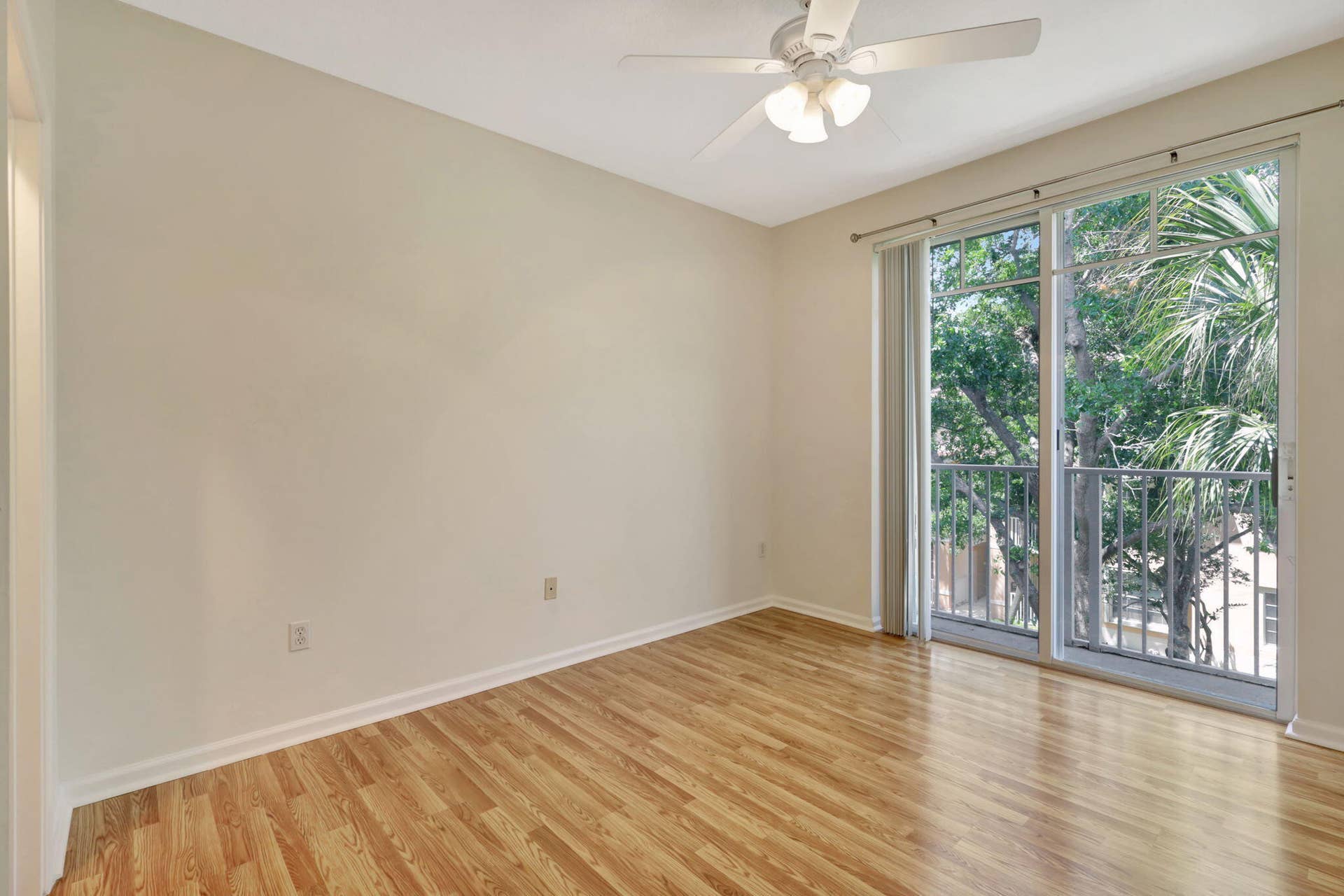 4812 S Central Boulevard, #24, Jupiter, FL 33458 Master Bedroom