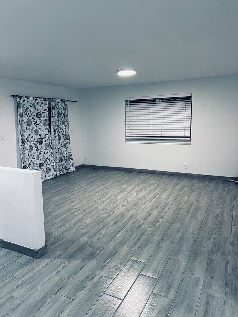 930 N 14th Court, Hollywood, FL 33020 4