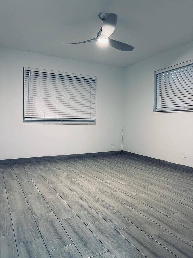 930 N 14th Court, Hollywood, FL 33020 3