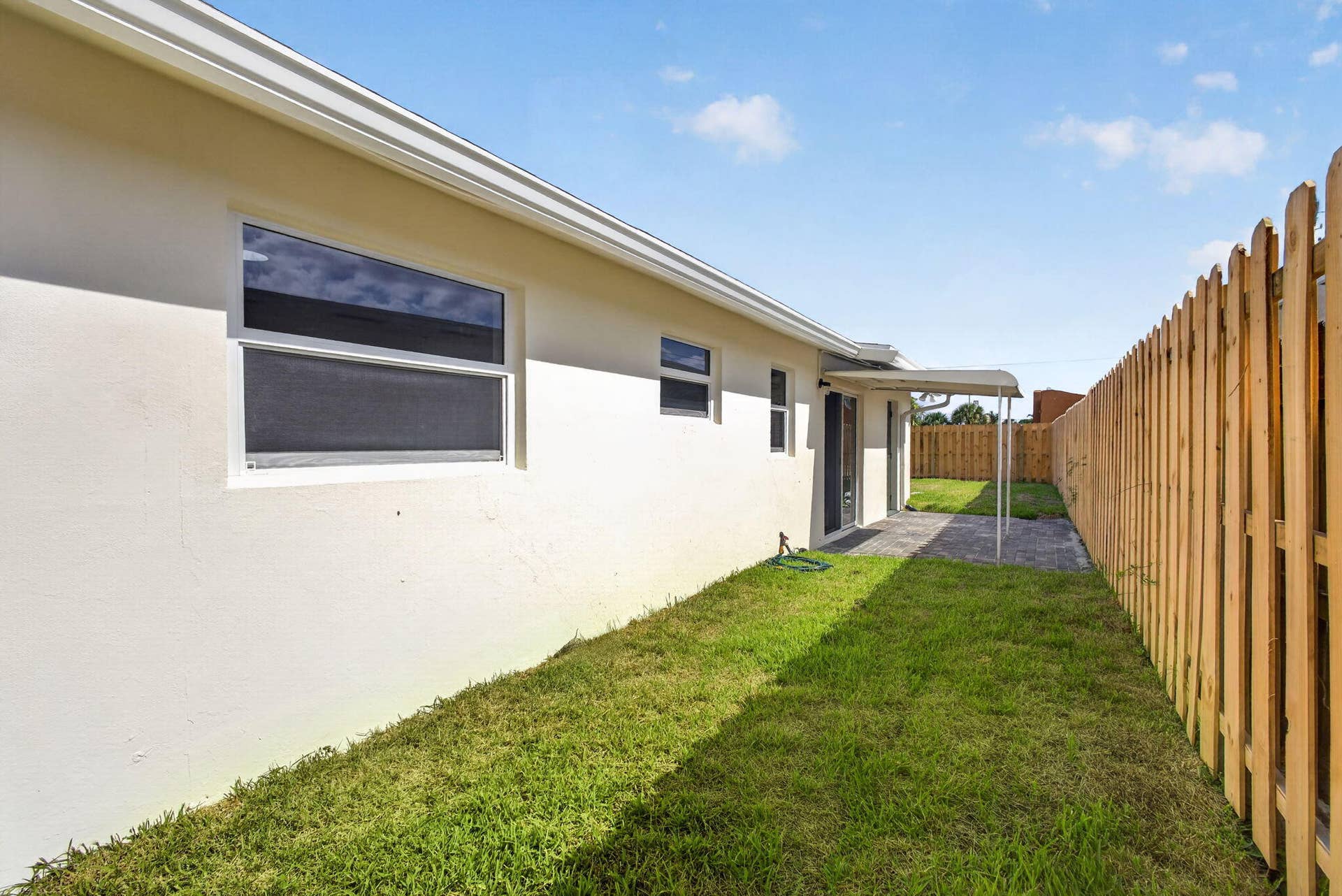 665 W 7th Street, Riviera Beach, FL 33404 58-web-or-mls-5D1A9181