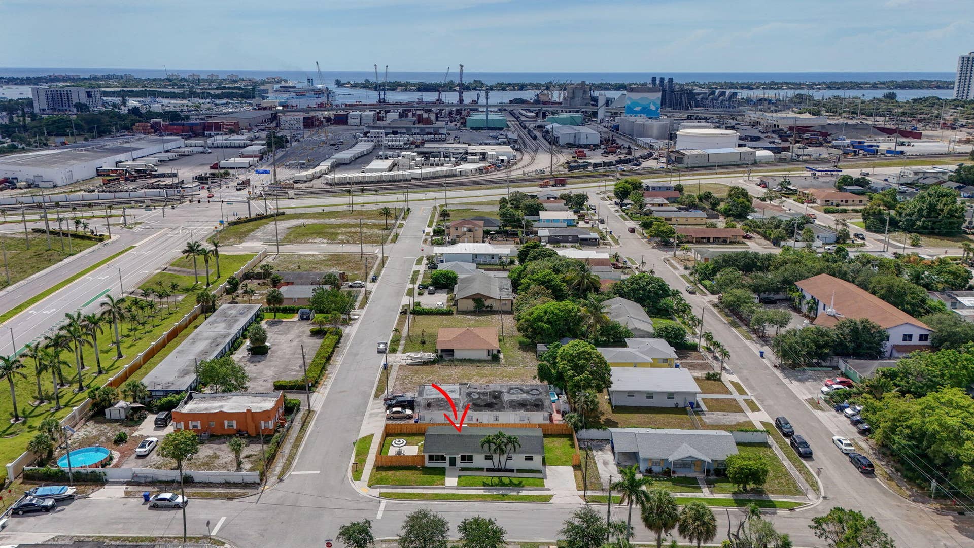 665 W 7th Street, Riviera Beach, FL 33404 65-web-or-mls-DJI_20260615224119_0595_D-