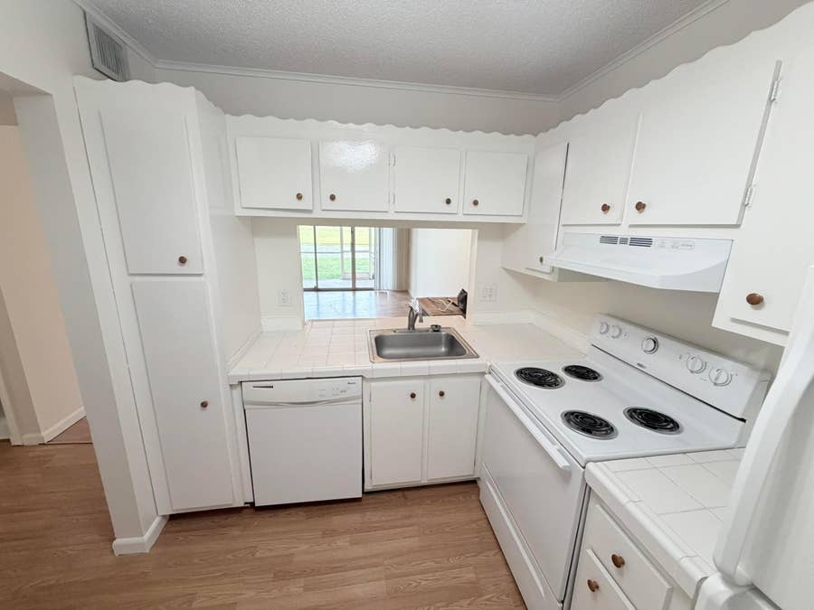 Property photo for 9230 Lagoon Place, #110, Davie, FL