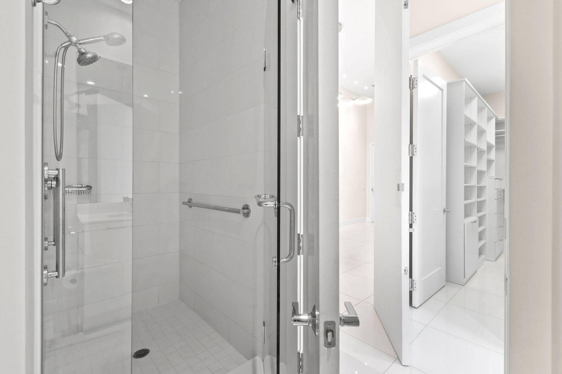 2 Water Club Way, #301, North Palm Beach, FL 33408 2WaterClubWay#301(27)