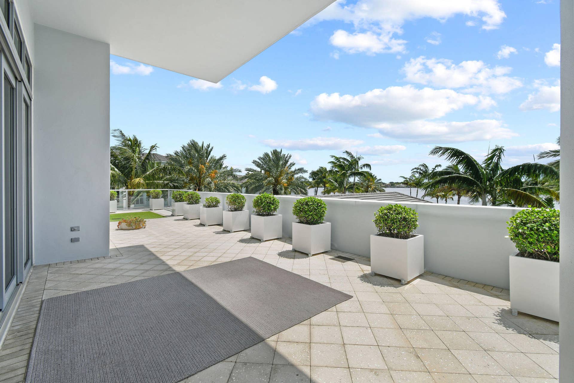 2 Water Club Way, #301, North Palm Beach, FL 33408 2WaterClubWay#301(47)