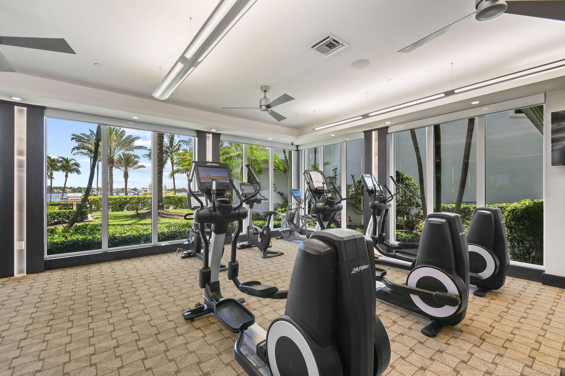 2 Water Club Way, #301, North Palm Beach, FL 33408 WaterClubAmenities-2025(23)