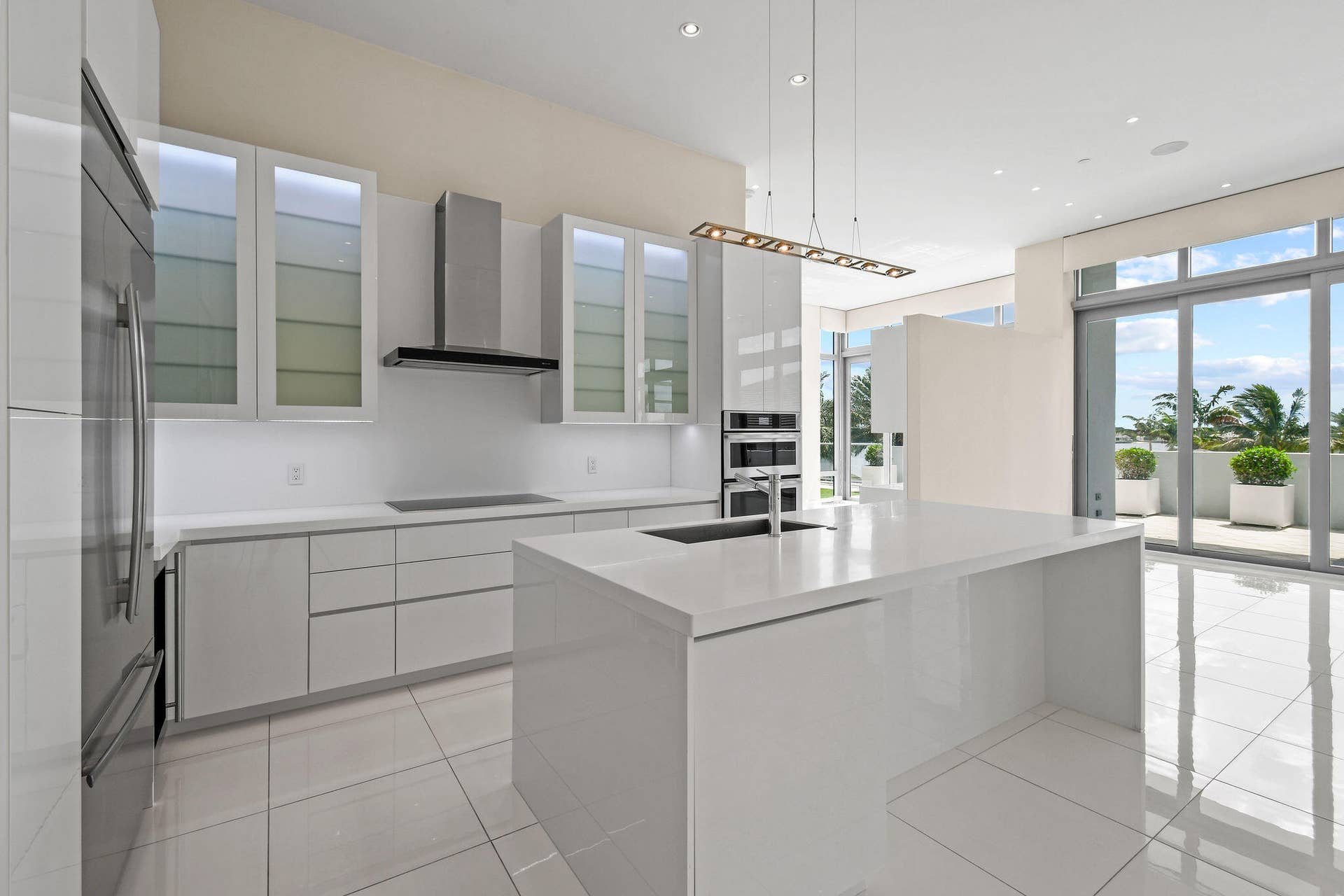 2 Water Club Way, #301, North Palm Beach, FL 33408 2WaterClubWay#301(15)