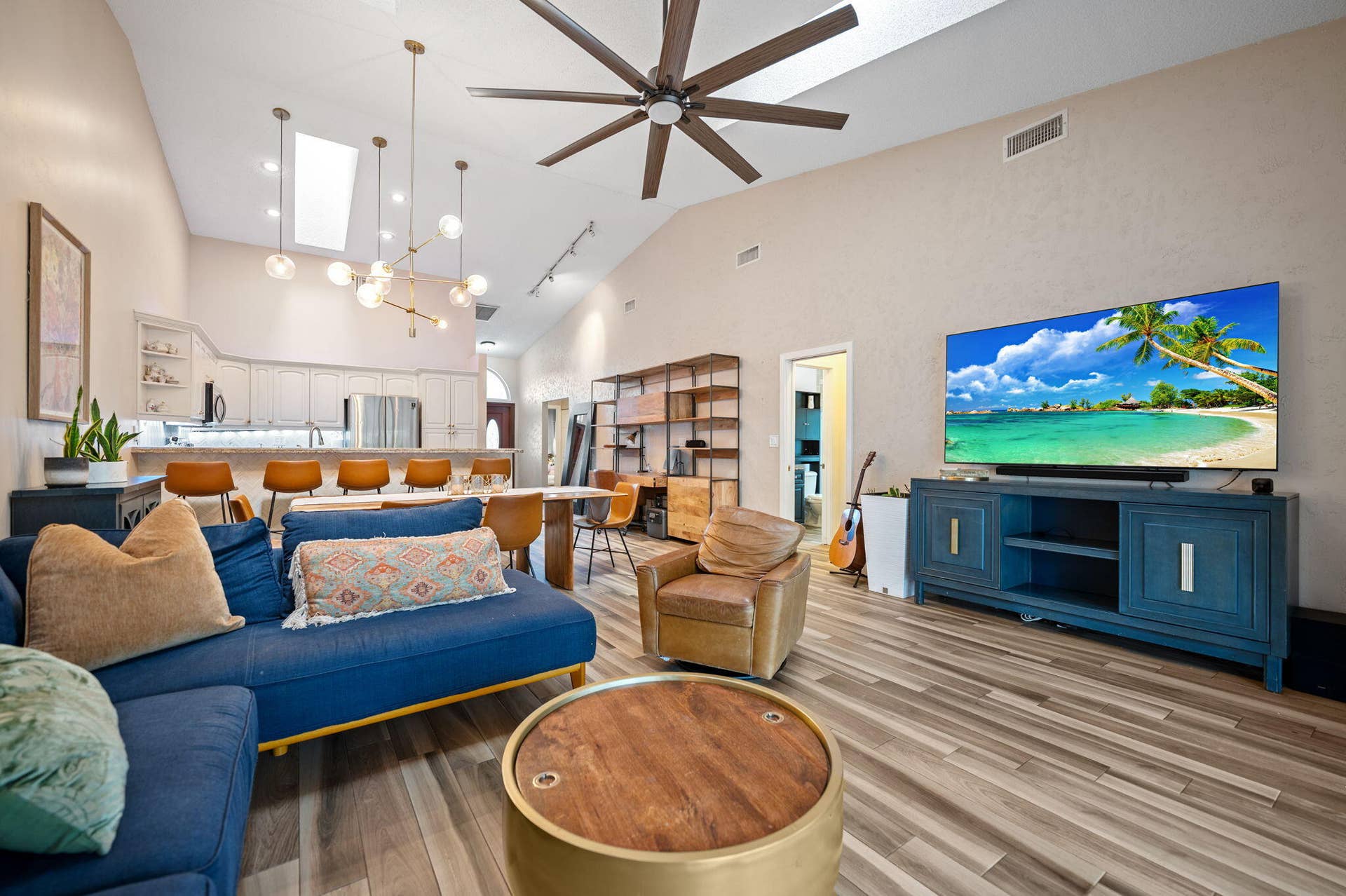 5591 SW 99th Avenue, Cooper City, FL 33328 Living Room