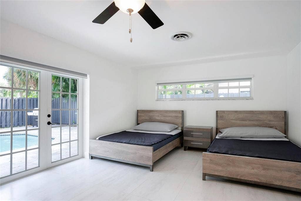 1940 Harbourview Drive, Fort Lauderdale, FL 33316 Guest Bedroom