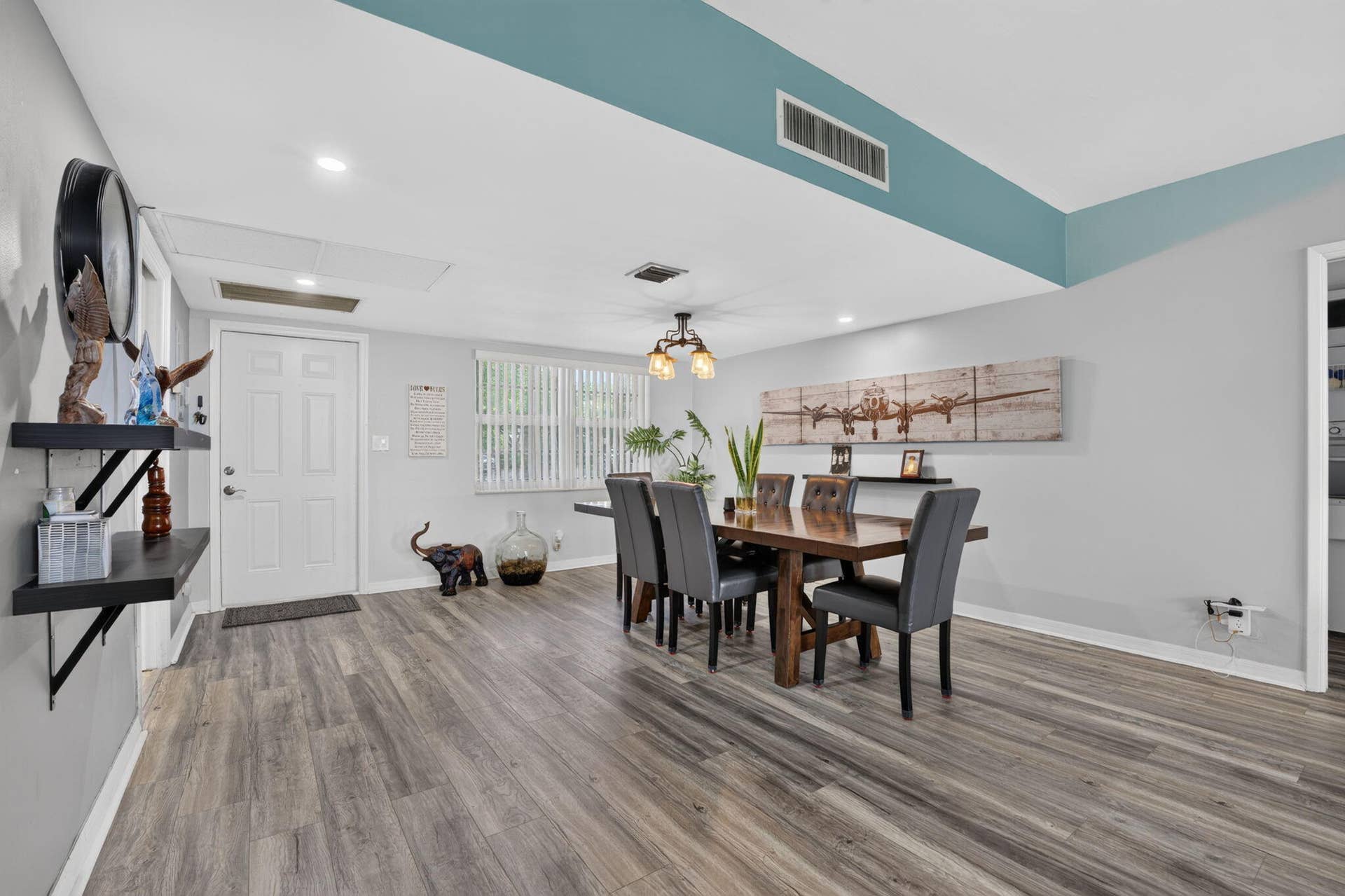 3960 Oaks Clubhouse, #110, Pompano Beach, FL 33069 4-web-or-mls-DSC07370