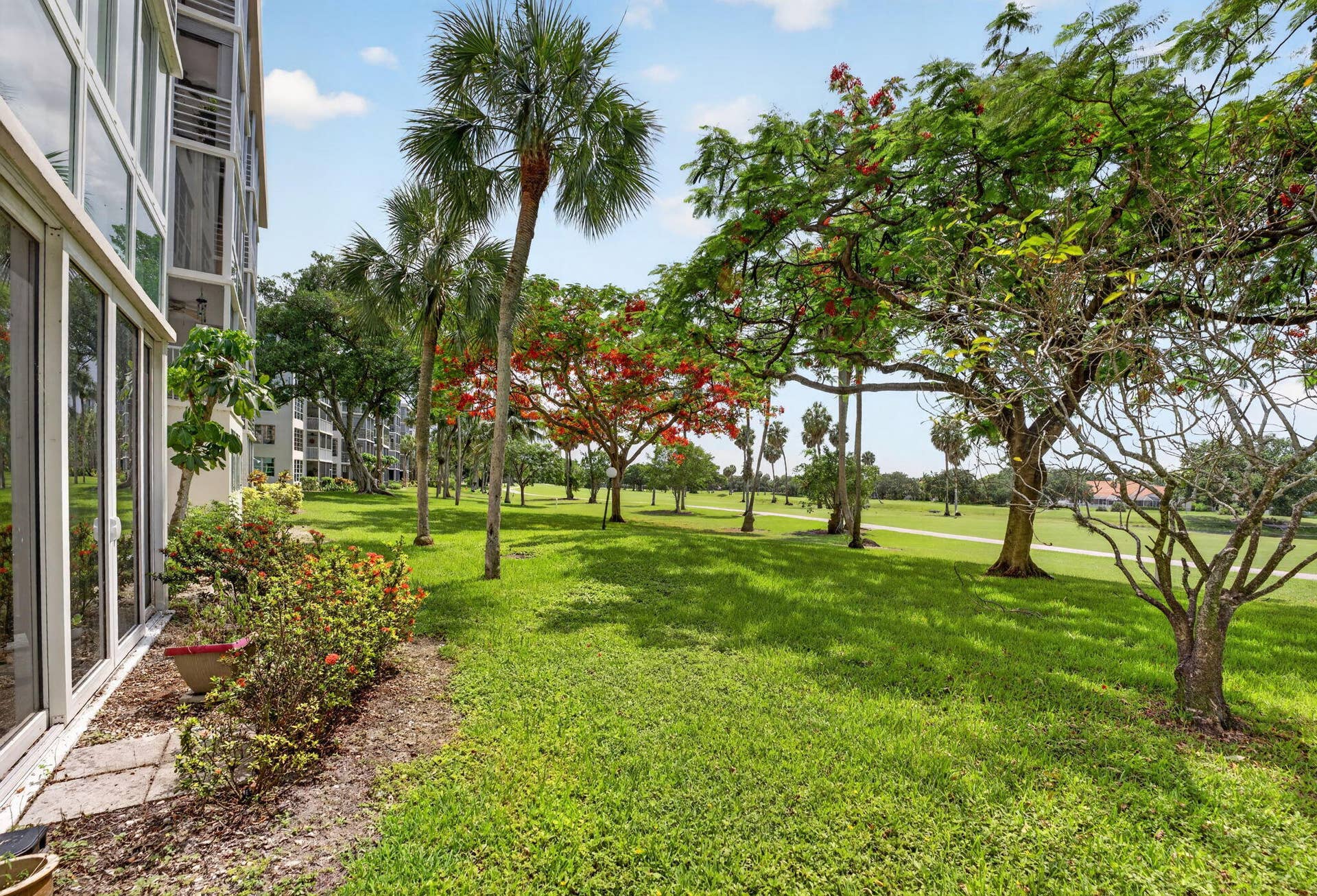 3960 Oaks Clubhouse, #110, Pompano Beach, FL 33069 37-web-or-mls-DSC07446