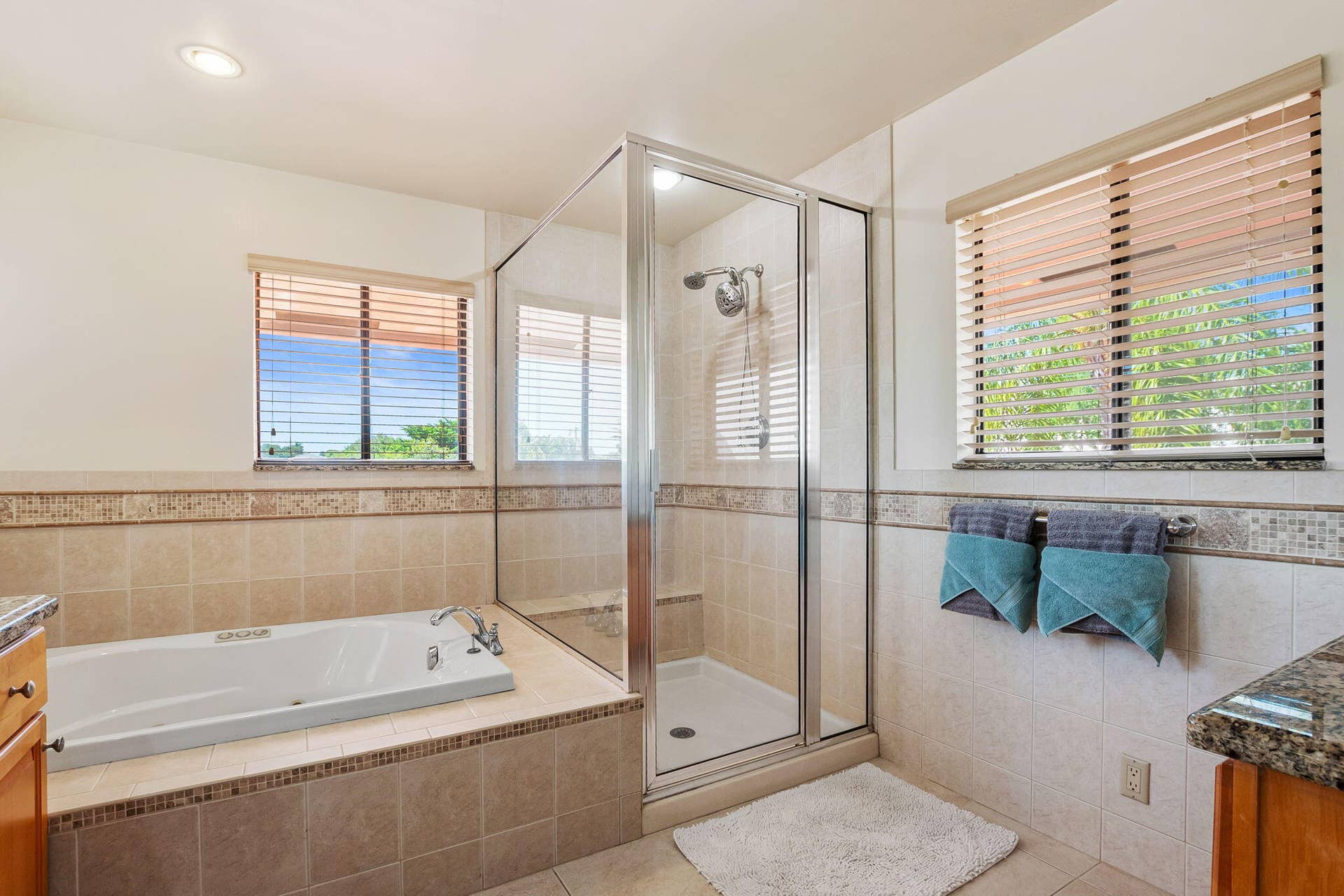 4850 NE 25th Avenue, #West, Fort Lauderdale, FL 33308 55-web-or-mls-4850-ne-25th-ave-1-2