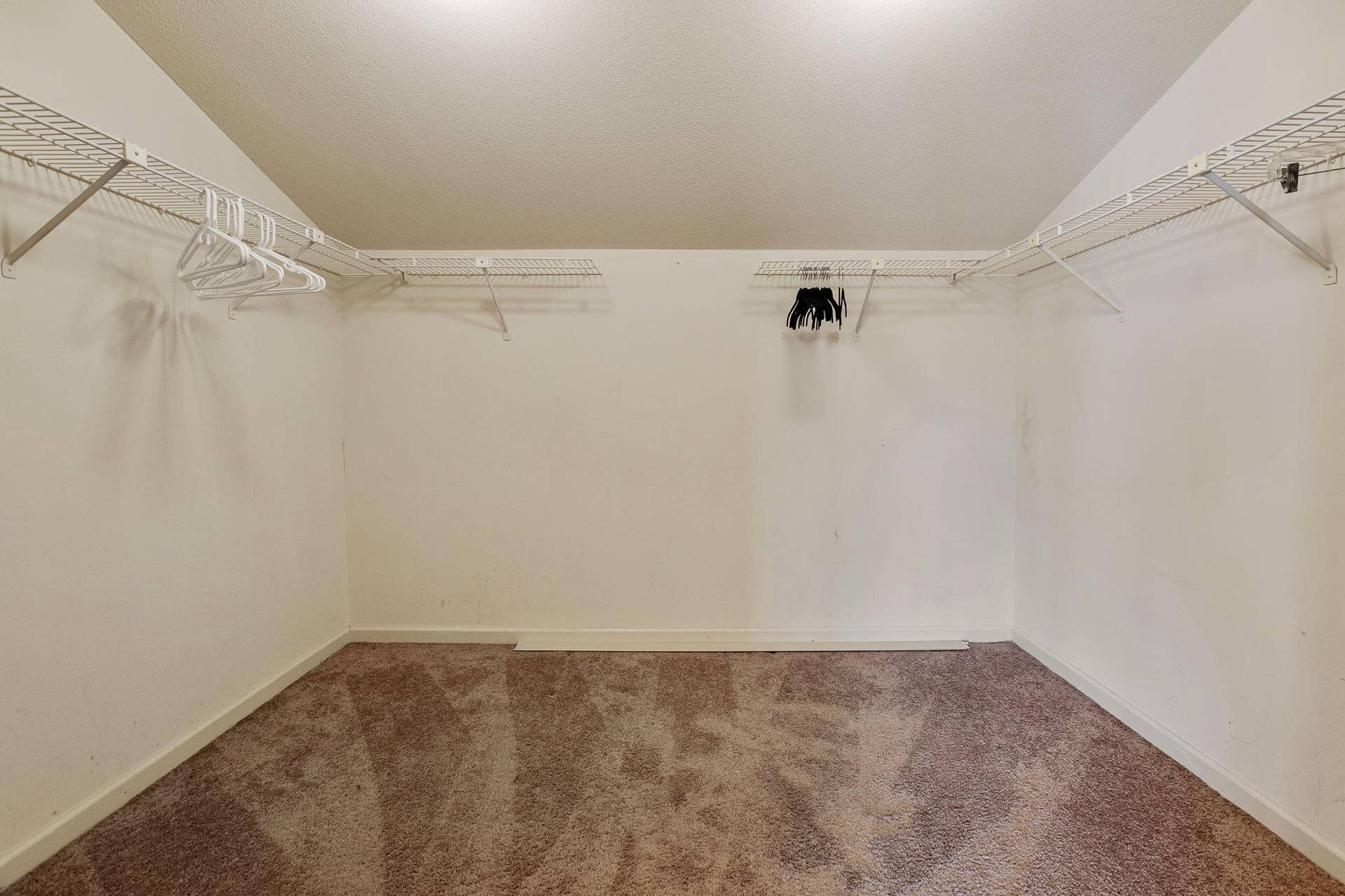 4850 NE 25th Avenue, #West, Fort Lauderdale, FL 33308 24-web-or-mls-4850-ne-25th-ave-1-2