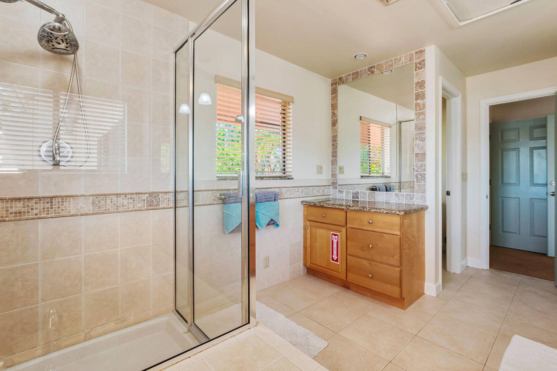 4850 NE 25th Avenue, #West, Fort Lauderdale, FL 33308 56-web-or-mls-4850-ne-25th-ave-1-2