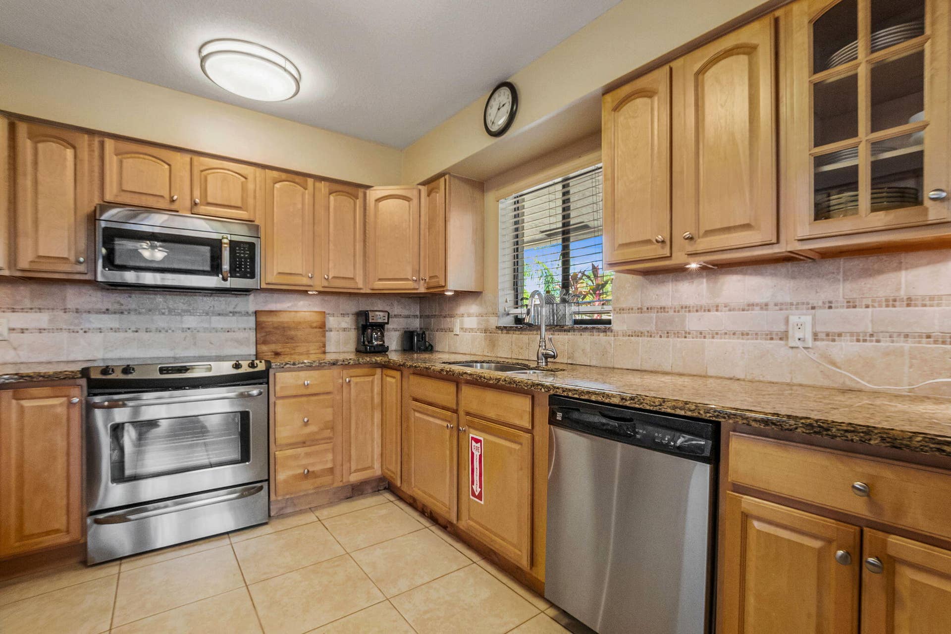 4850 NE 25th Avenue, #West, Fort Lauderdale, FL 33308 10-web-or-mls-4850-ne-25th-ave-1-2