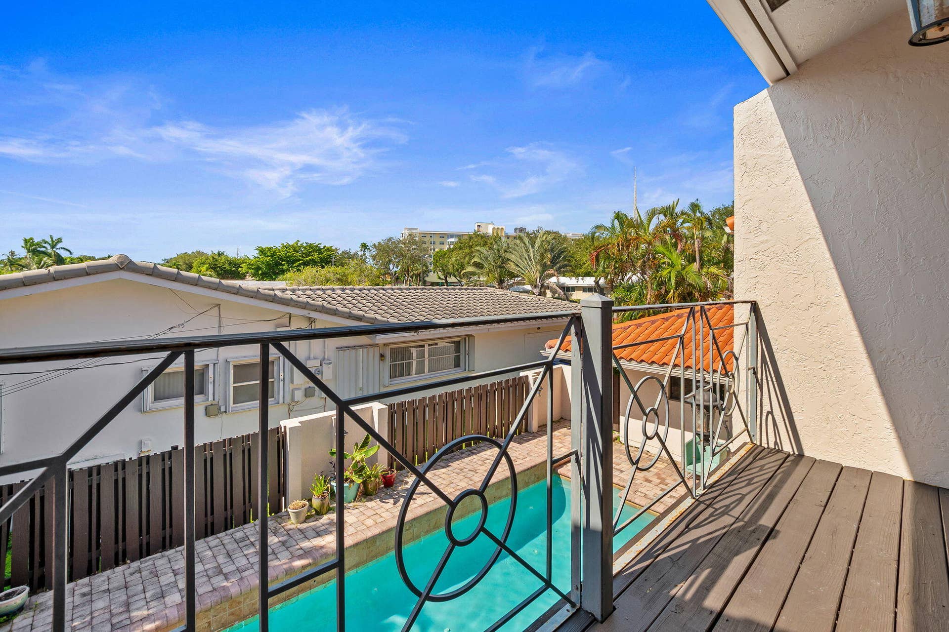 4850 NE 25th Avenue, #West, Fort Lauderdale, FL 33308 22-web-or-mls-4850-ne-25th-ave-1-2