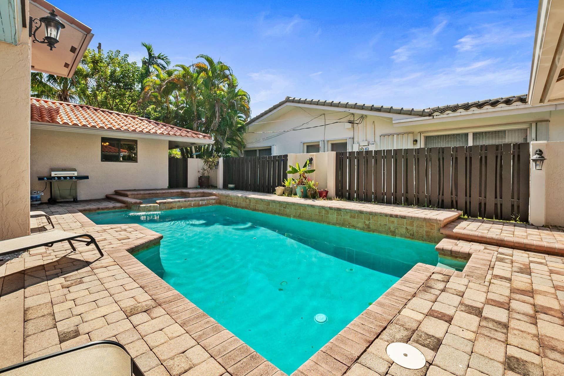 4850 NE 25th Avenue, #West, Fort Lauderdale, FL 33308 31-web-or-mls-4850-ne-25th-ave-1-2