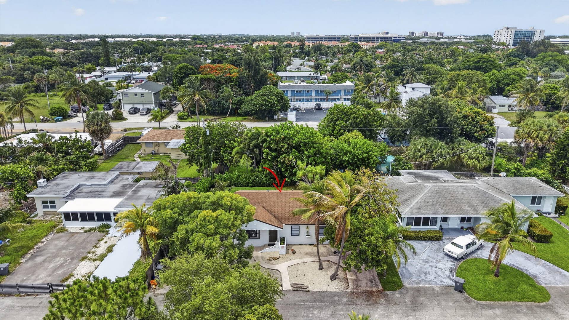 1875 Ridge Road, Juno Beach, FL 33408 41-web-or-mls-DJI_20260707145121_0355_D
