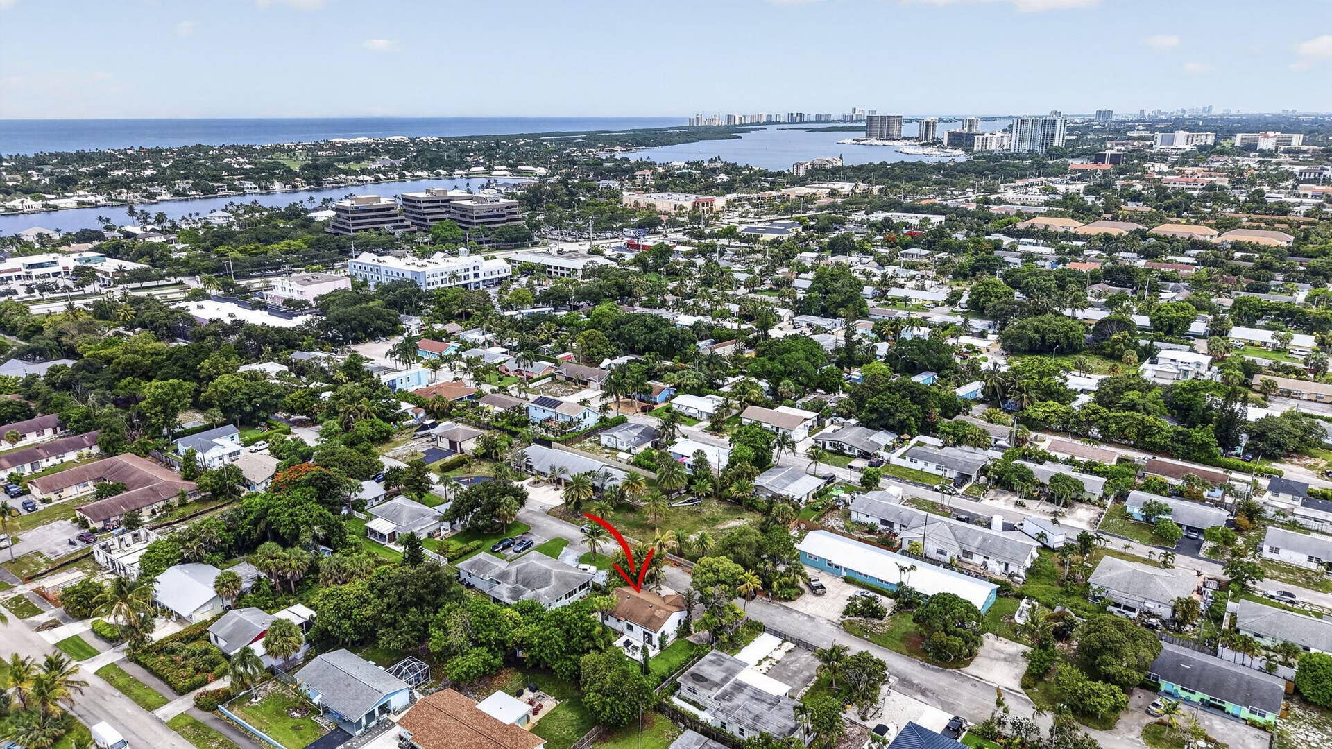 1875 Ridge Road, Juno Beach, FL 33408 47-web-or-mls-DJI_20260707145222_0384_D