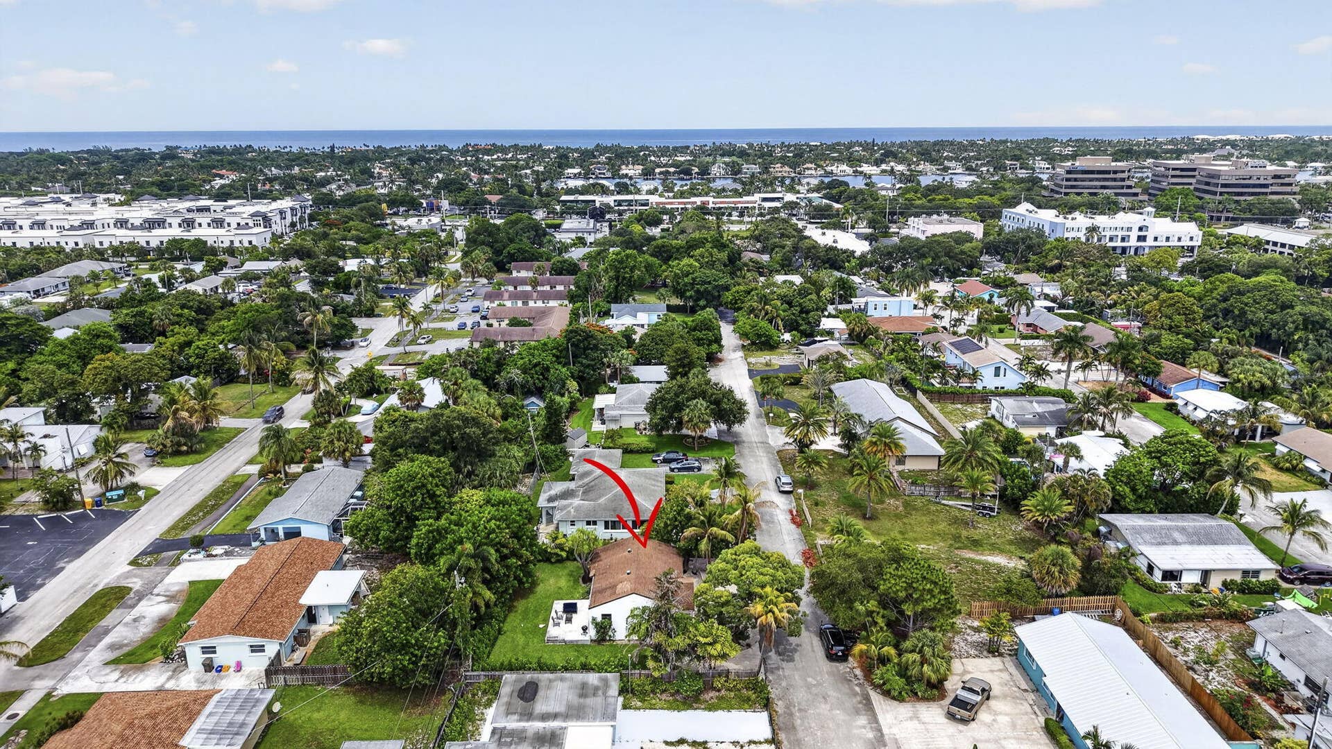 1875 Ridge Road, Juno Beach, FL 33408 50-web-or-mls-DJI_20260707145245_0396_D