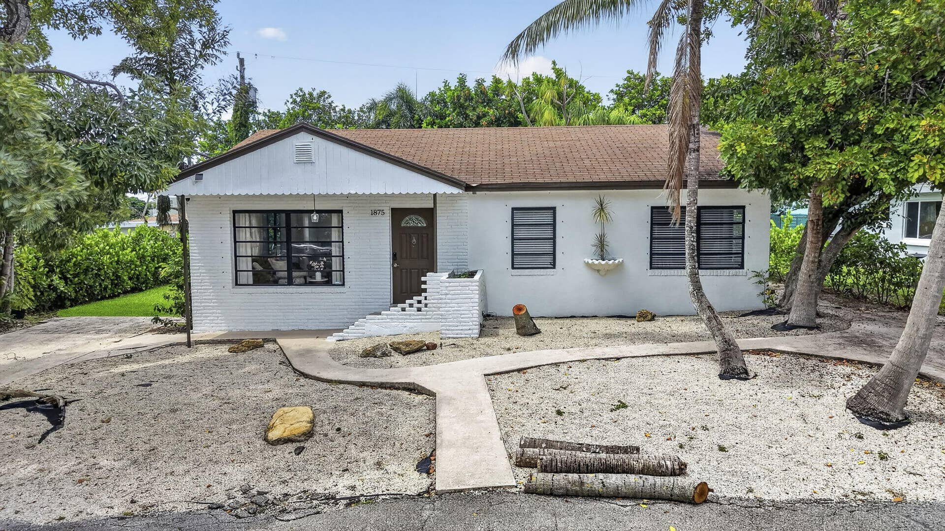 1875 Ridge Road, Juno Beach, FL 33408 39-web-or-mls-DJI_20260707145045_0336_D