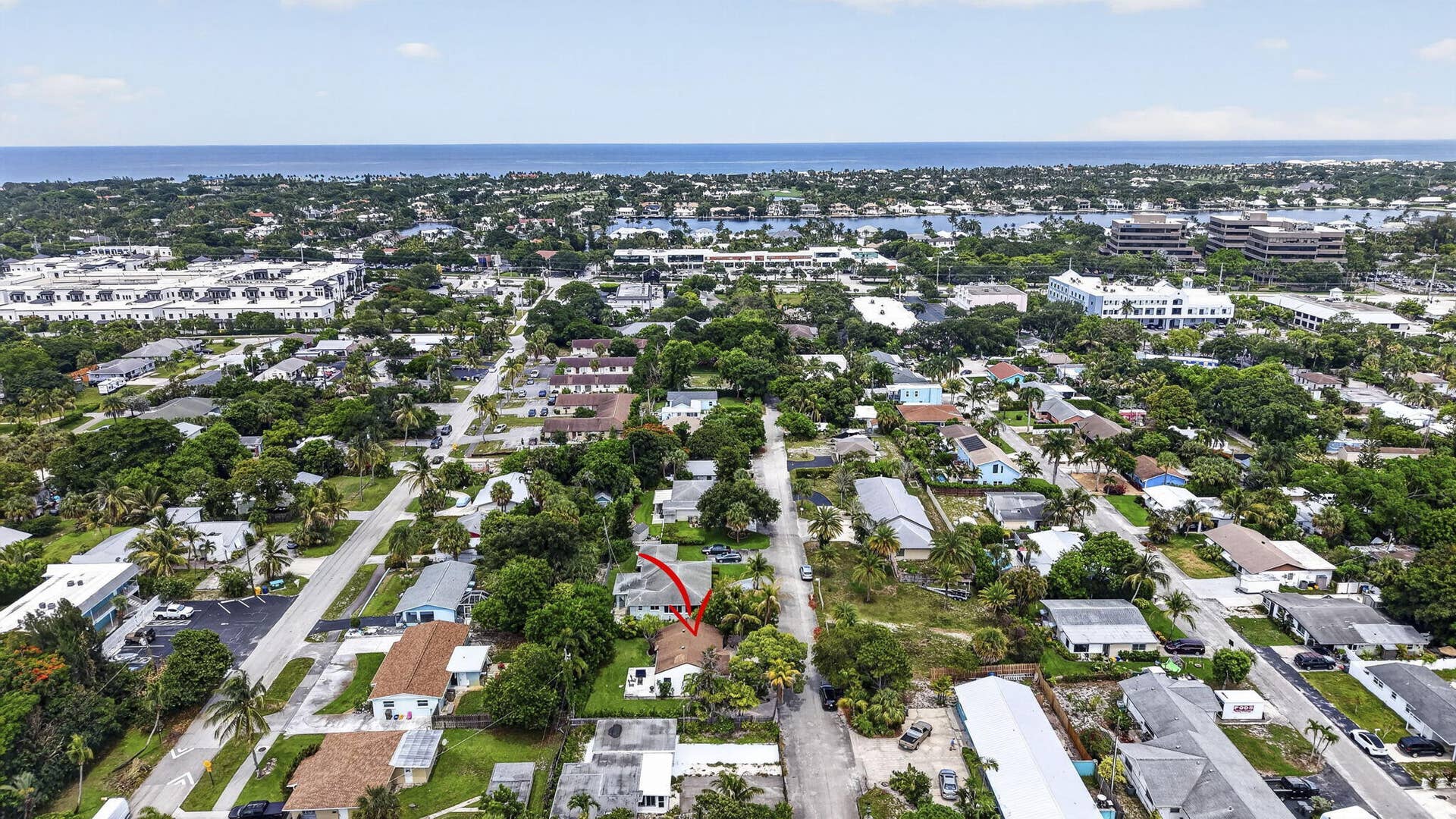 1875 Ridge Road, Juno Beach, FL 33408 49-web-or-mls-DJI_20260707145237_0392_D