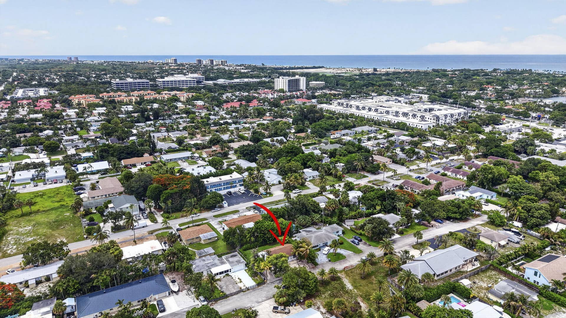 1875 Ridge Road, Juno Beach, FL 33408 52-web-or-mls-DJI_20260707145304_0406_D