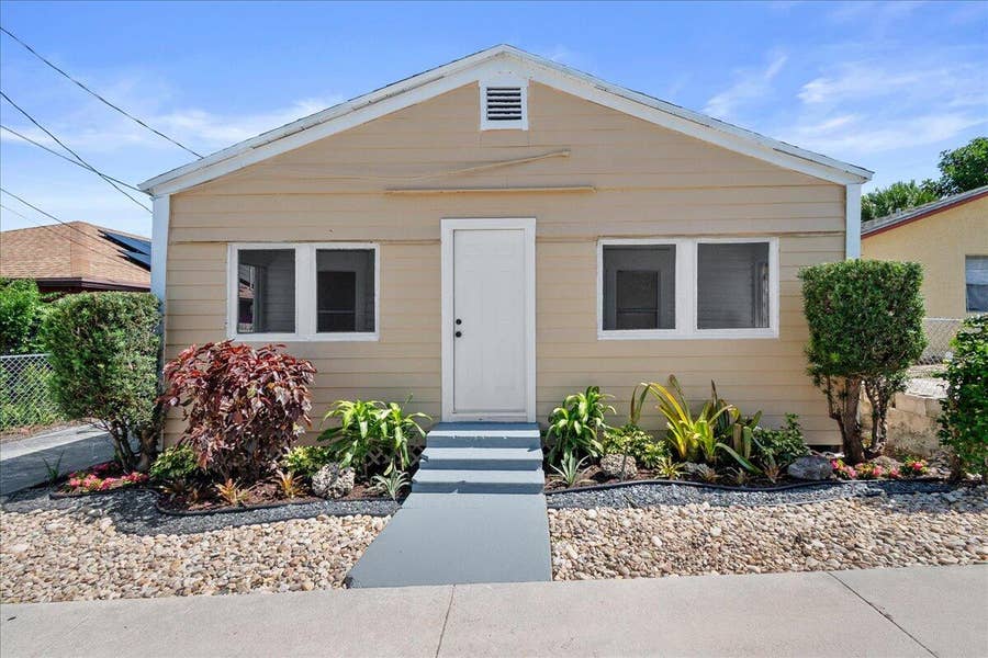 Property photo for 1011 22nd Street, West Palm Beach, FL