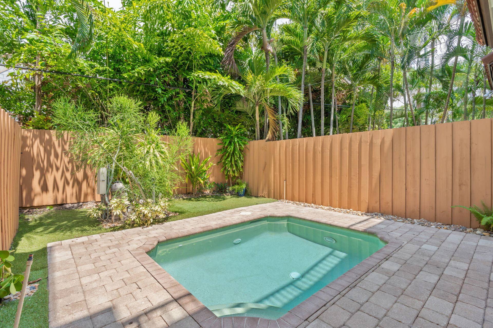 5-web-or-mls-1421 NE 26th Ave Fort Laude