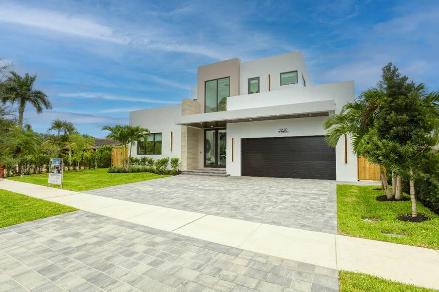 Property photo for 5840 NE 22nd Avenue, Fort Lauderdale, FL