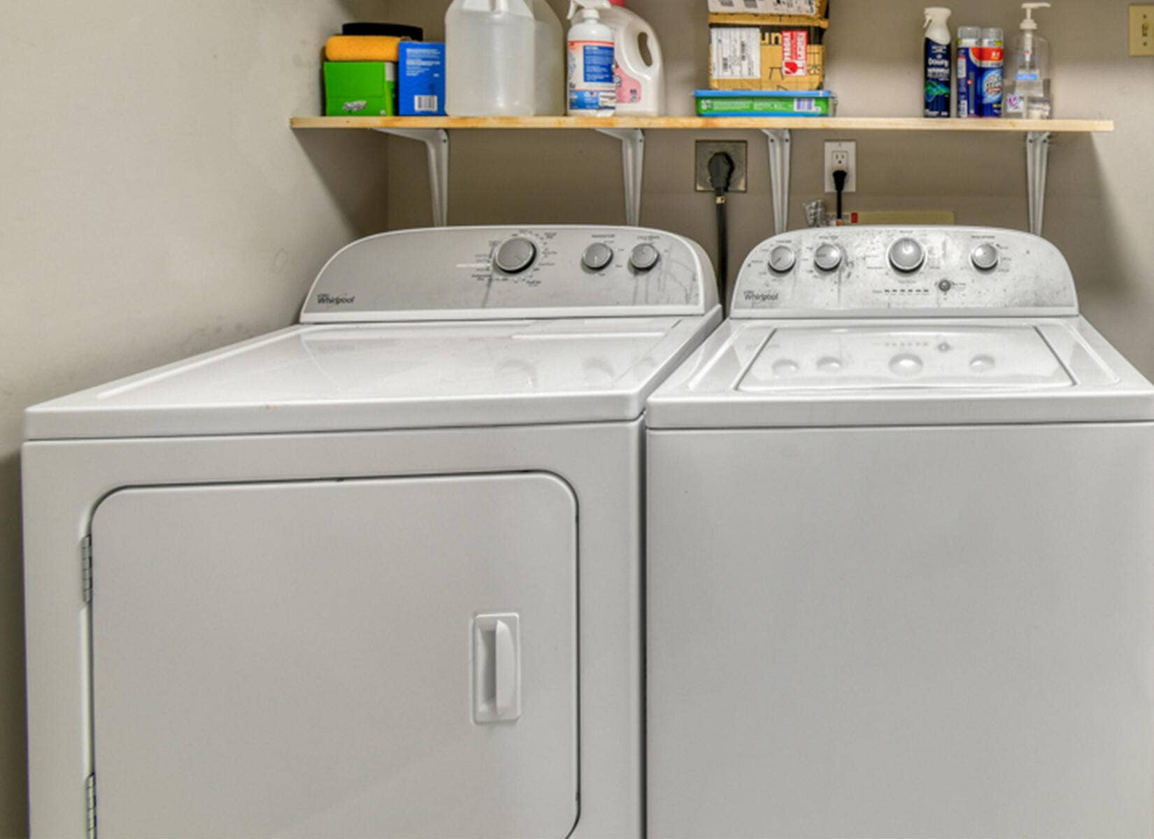 1117 Marine Way E, #K2l, North Palm Beach, FL 33408 Laundry room