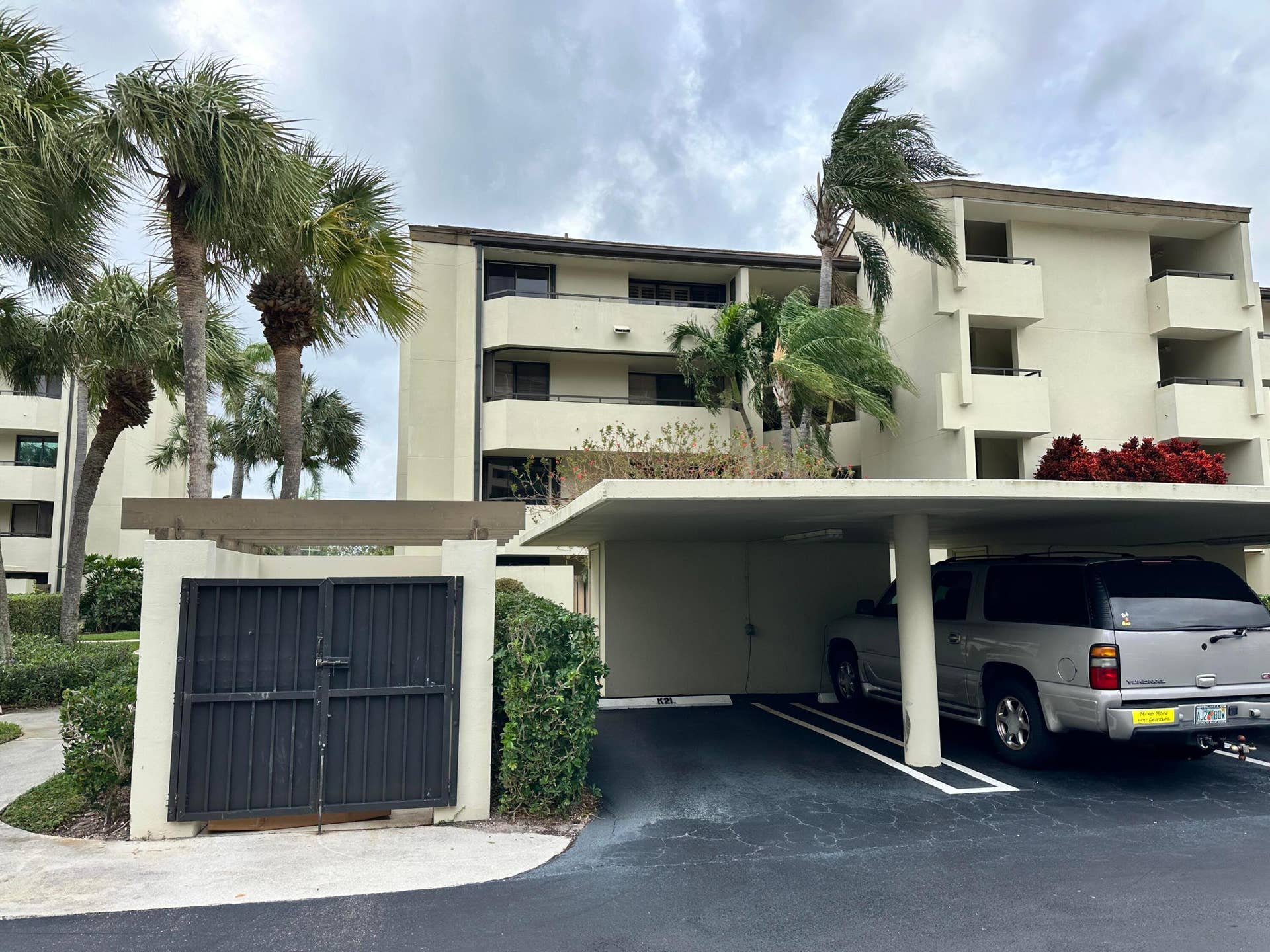 1117 Marine Way E, #K2l, North Palm Beach, FL 33408 Parking space
