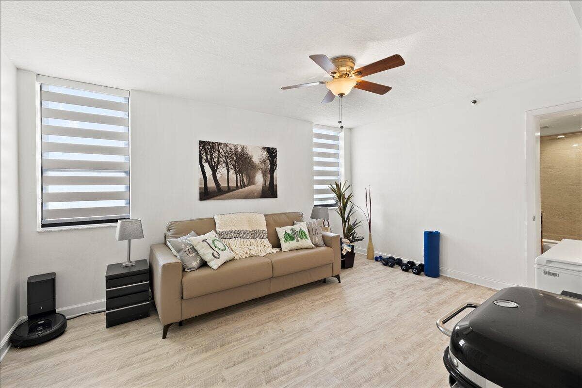 1167 Hillsboro Mile, #509, Hillsboro Beach, FL 33062 31-424A0257