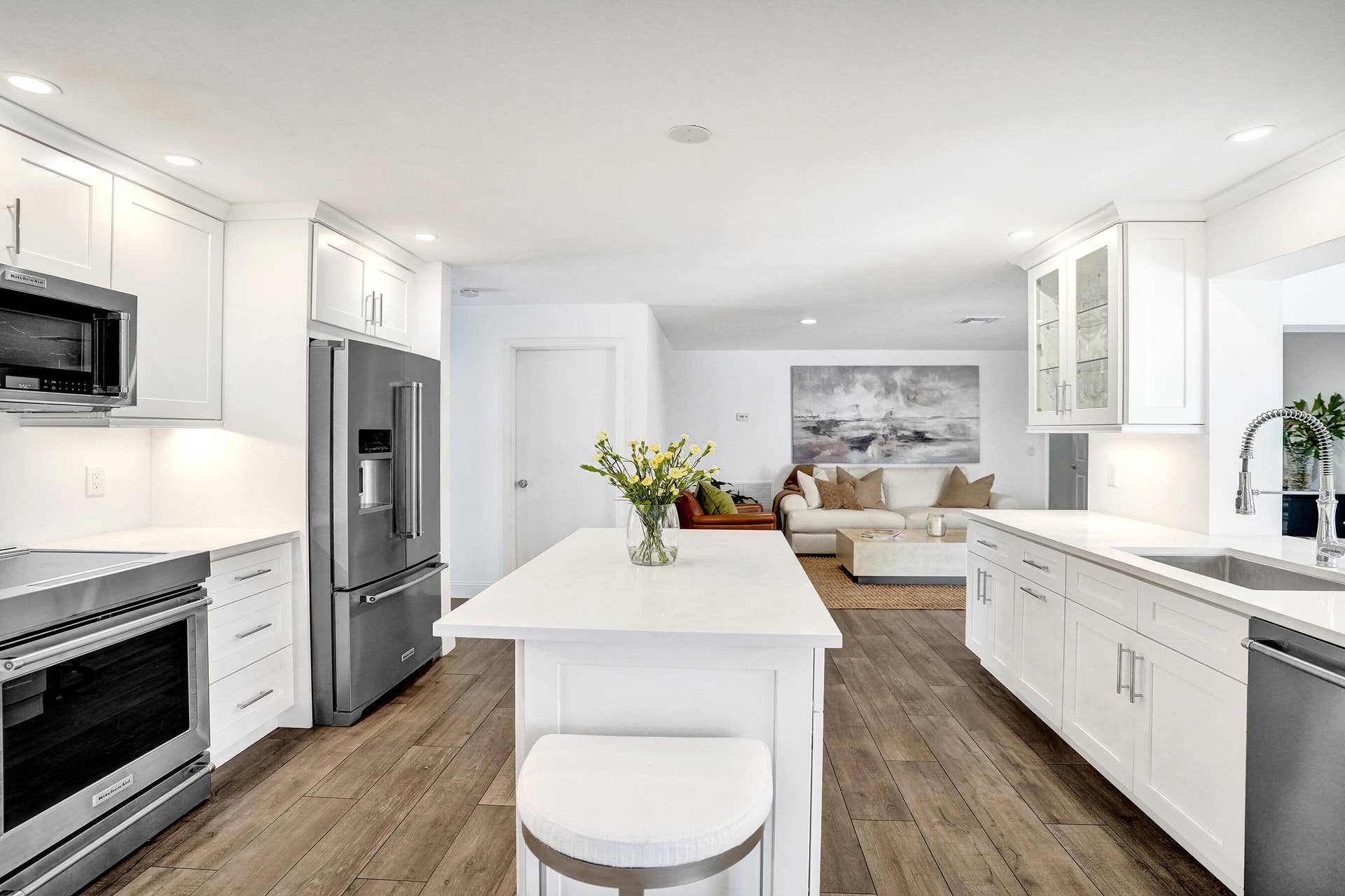 4240 NE 28th Avenue, Fort Lauderdale, FL 33308 DSC04842