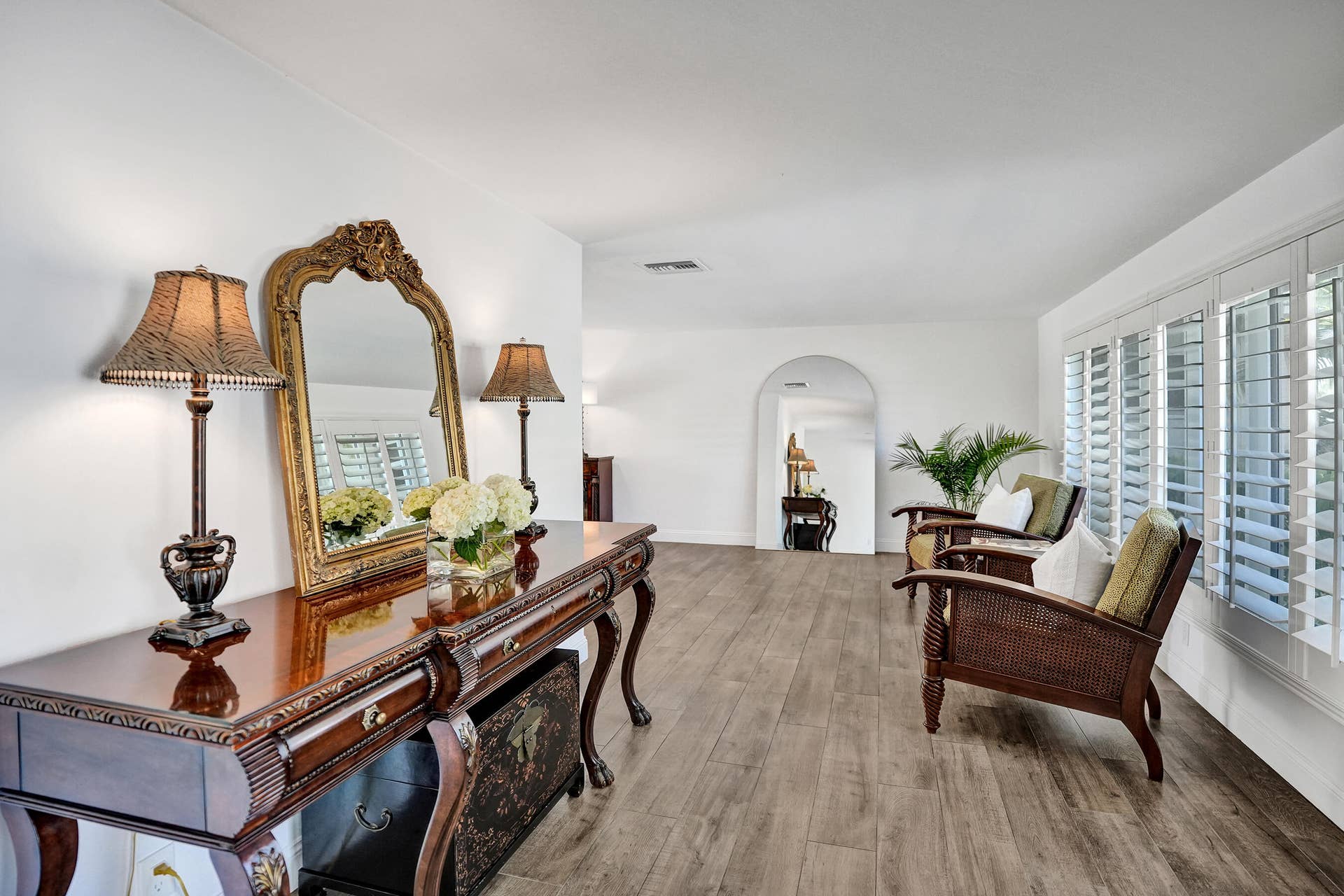 4240 NE 28th Avenue, Fort Lauderdale, FL 33308 DSC04821