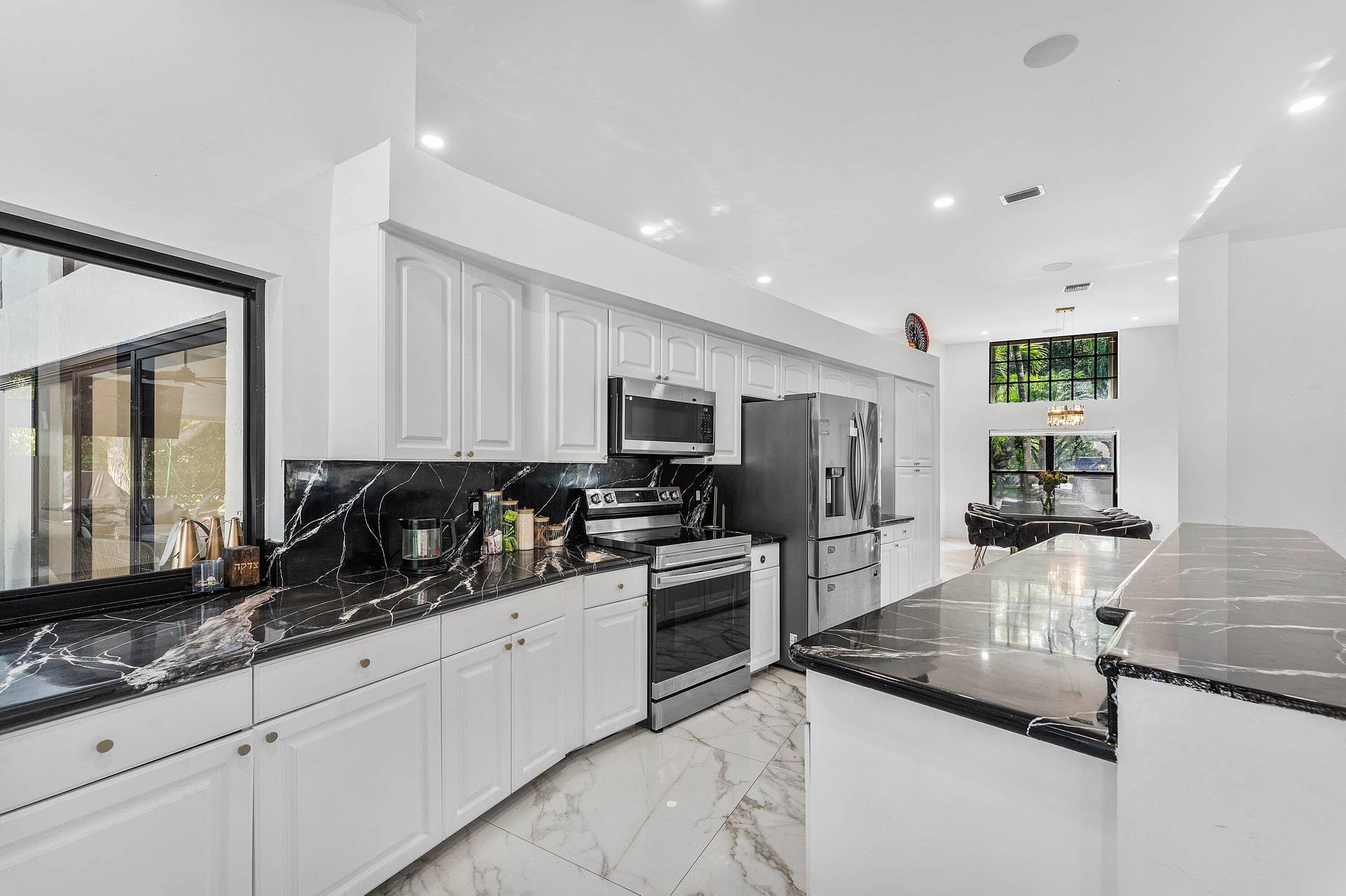 7210 W Cypresshead Drive, Parkland, FL 33067 021-7210