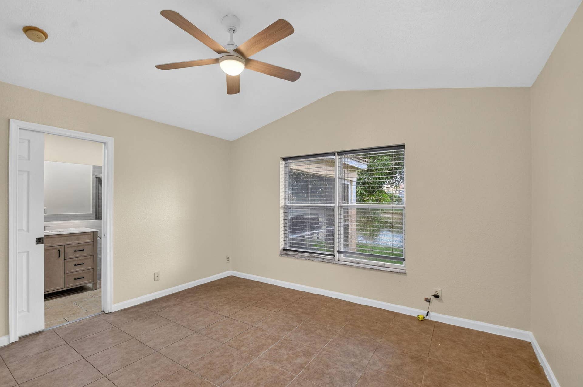 1107 Big Torch Street, Riviera Beach, FL 33407 20-web-or-mls-DSC_4931