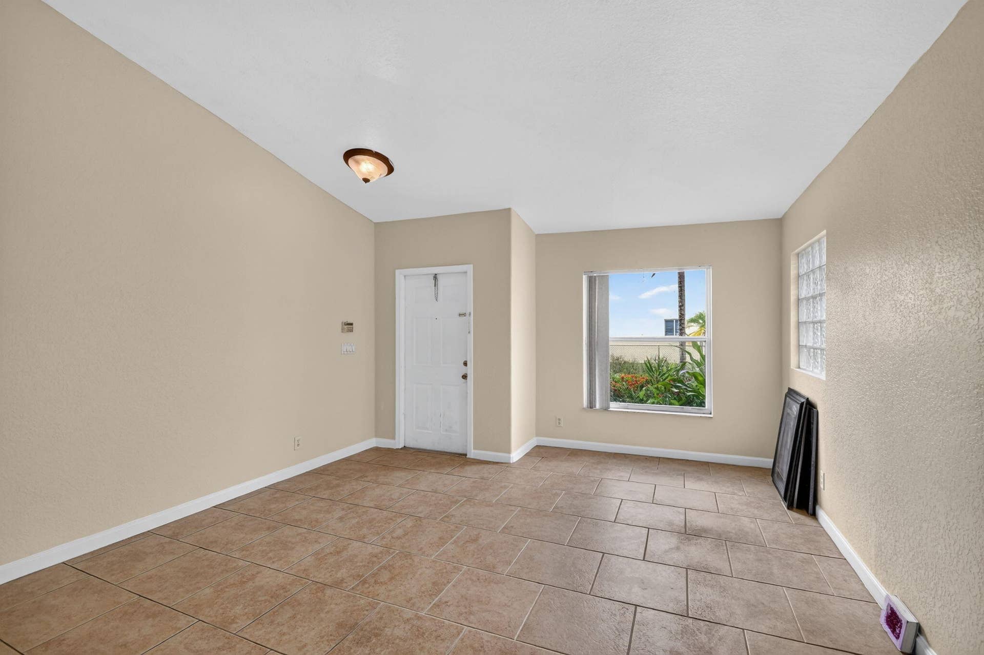 1107 Big Torch Street, Riviera Beach, FL 33407 7-web-or-mls-DSC_4881
