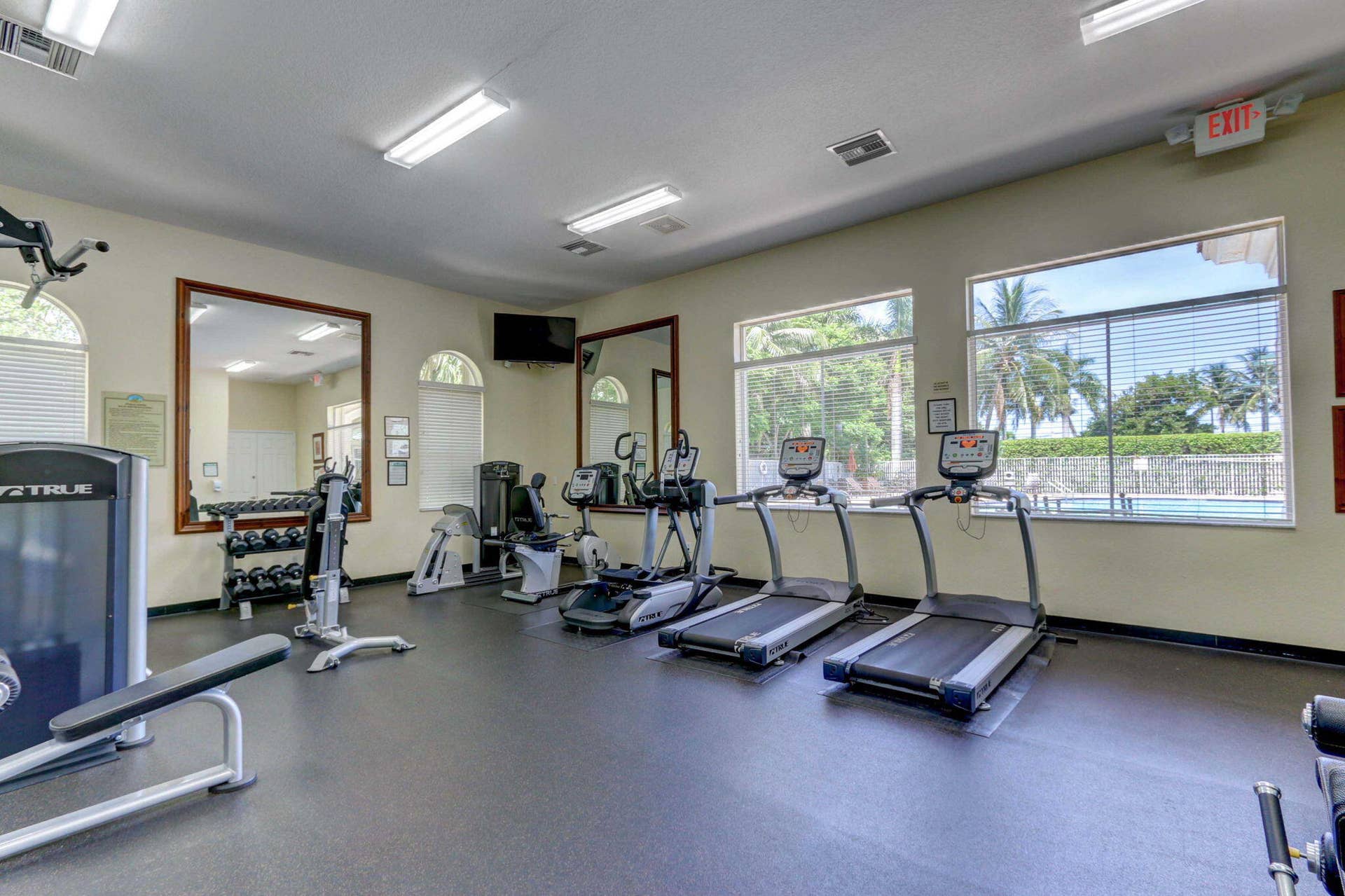 1107 Big Torch Street, Riviera Beach, FL 33407 63-web-or-mls-IMG_3242_3_4_5_6