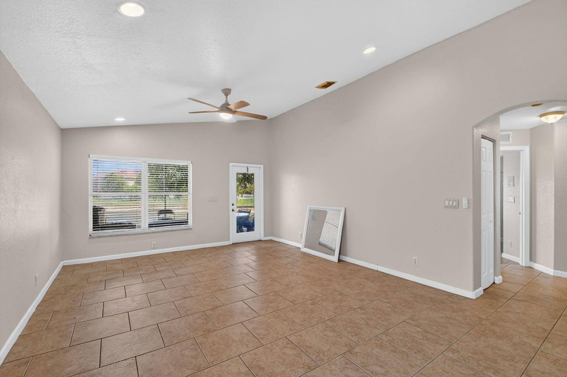 1107 Big Torch Street, Riviera Beach, FL 33407 16-web-or-mls-DSC_5054