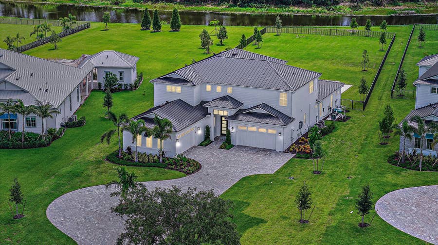 Property photo for 20037 SE Bridgewater Drive, Jupiter, FL