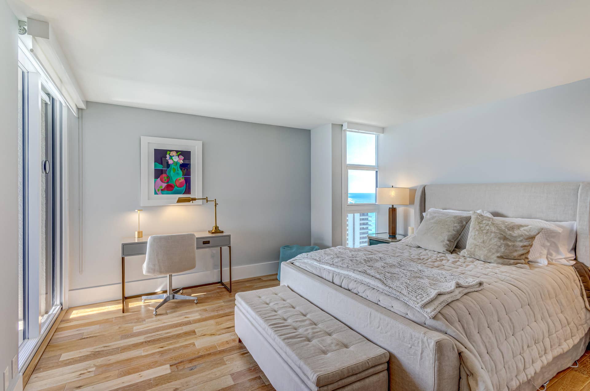 5510 N Ocean Drive, #24d, Singer Island, FL 33404 MASTER BED ROOM