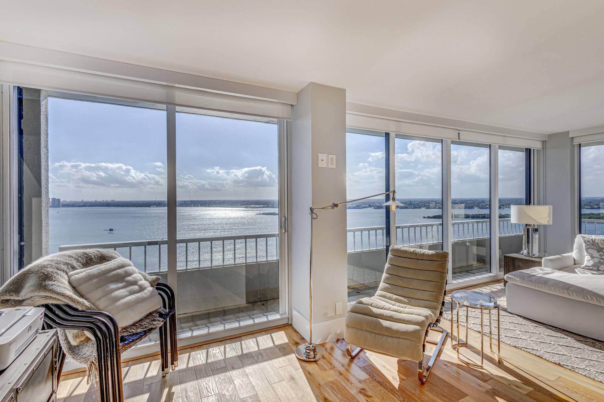 5510 N Ocean Drive, #24d, Singer Island, FL 33404 LIVING